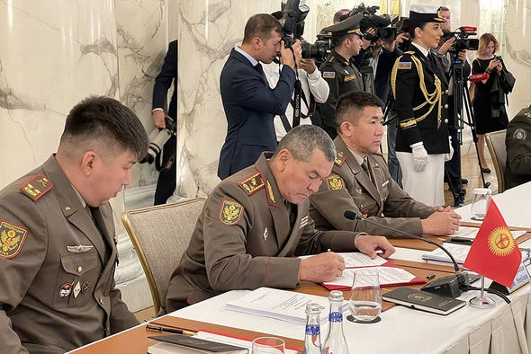 Bakıda MDB-nin Qərargah Rəisləri Komitəsinin iclası keçirilib — YENİLƏNİB (FOTO)