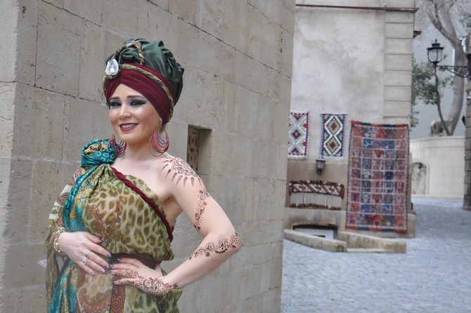 Sevdiyi adama görə sənətini atdı, rəfiqəsinin ailəsini dağıtdı, baş leytenant rütbəsi qazandı