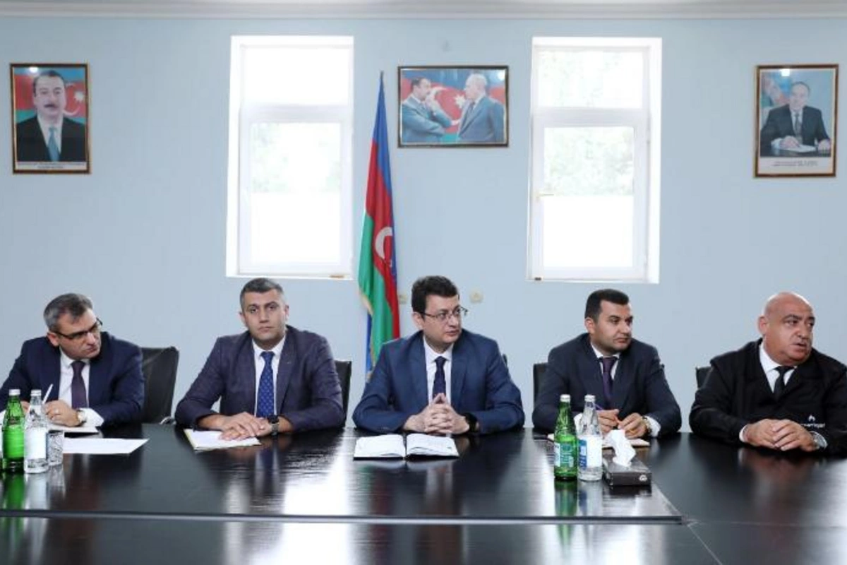 Sumqayıtda sahibkarlarla görüş keçirildi — FOTOLAR