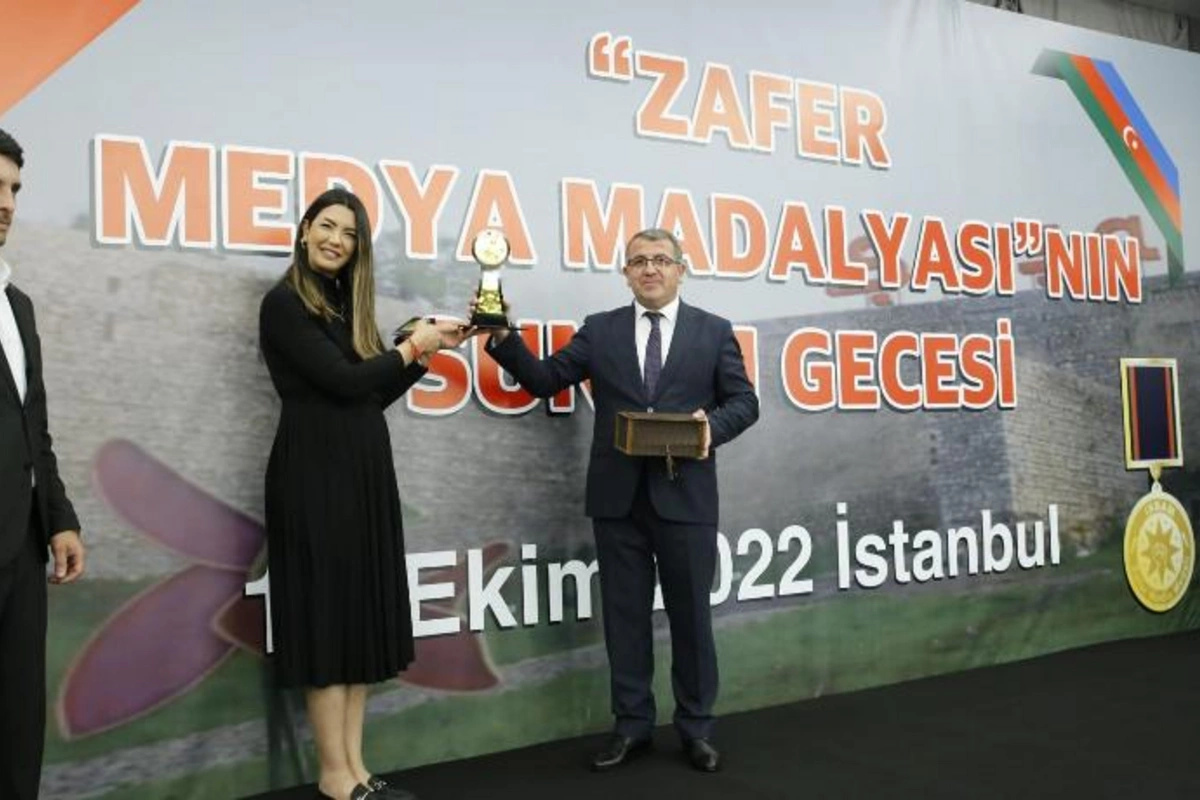 İstanbulda Zəfər Media medallarının təqdimatı keçirilib — FOTOLAR