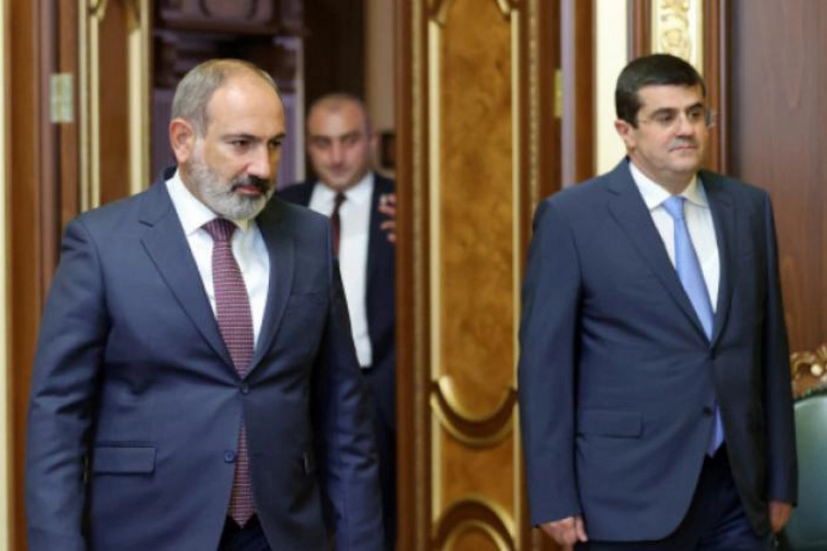 Paşinyan daha Qarabağ separatçılarını saymır