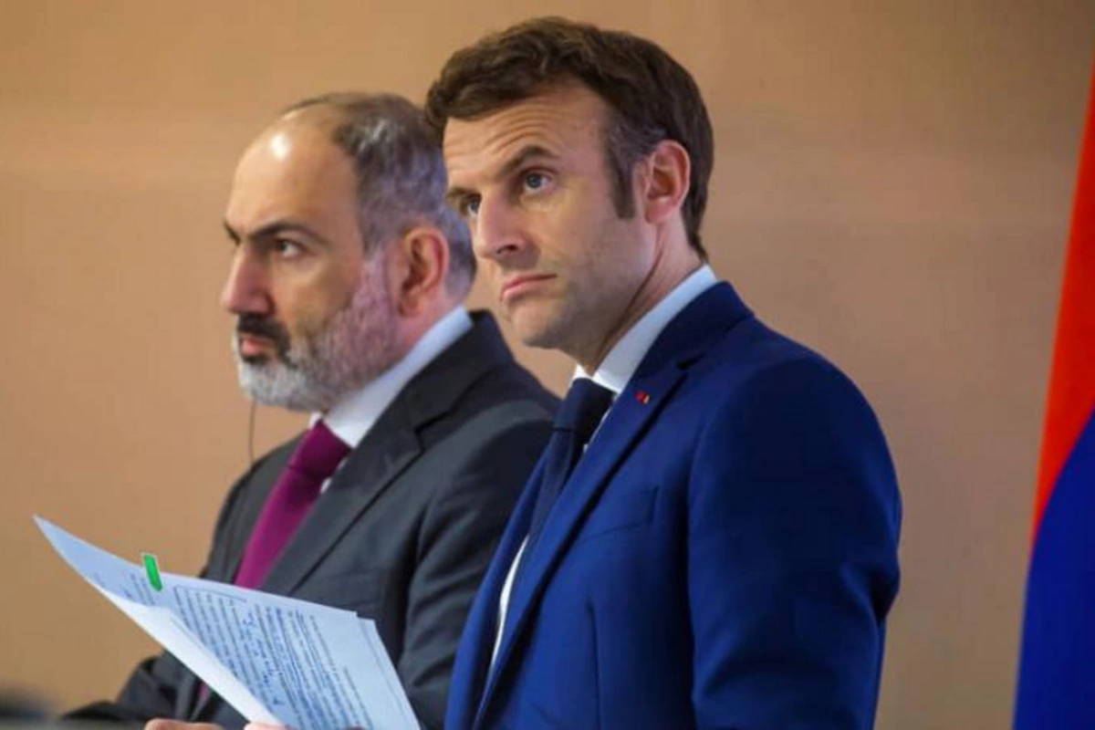 Nikol İrəvanı hərraca çıxarırdı, Makron isə bunu surətləndirdi — Erməni saytı