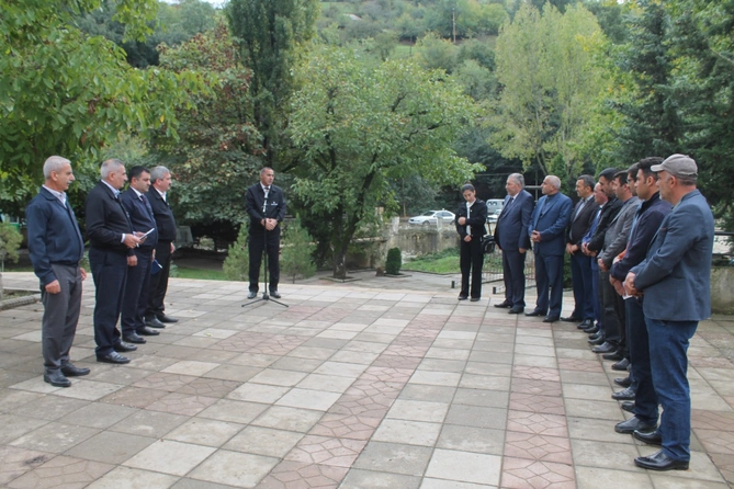 Yardımlı sakinlərinin “Açıq mikrofon”da səsləndirdikləri müraciətlər — FOTOLAR