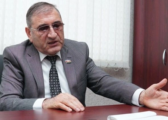 Deputat: Onlar məni 100 dəfə söysünlər, təsir eləmir — FOTO