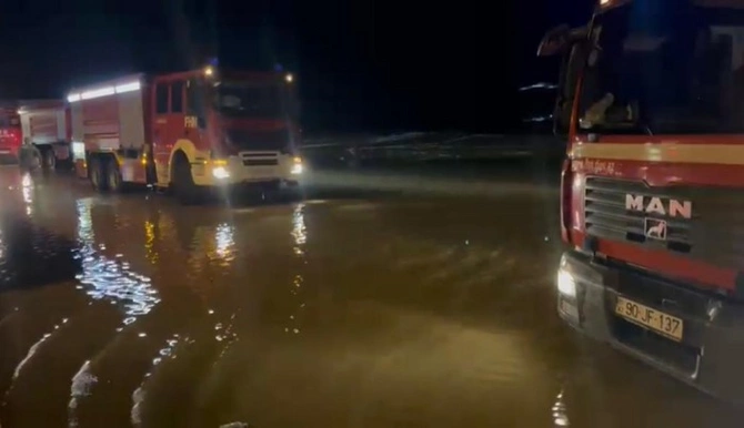 Bakı-Qazax avtomagistralında su basmış yerlərdə problem aradan qaldırıldı — FOTO