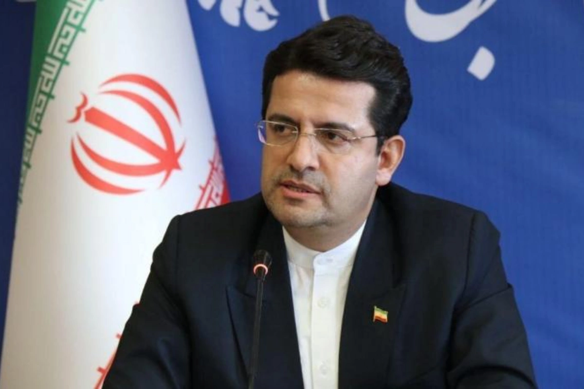 İran Azərbaycanı sərhəddəki hərbi təlimlər barədə məlumatlandırıb — Səfir Abbas Musəvi