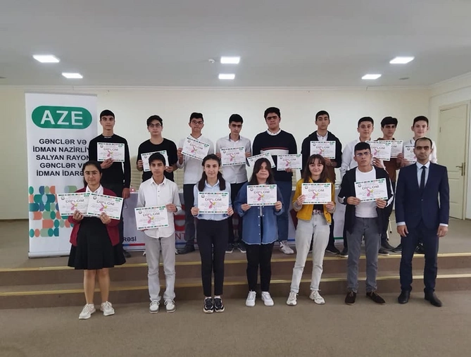 “Şuşa sən azadsan” devizi altında “Xəmsə” Milli İntellektual oyunu üzrə rayon birinciliyi keçirildi — FOTOLAR “Şuşa sən azadsan” devizi altında “Xəmsə” Milli İntellektual oyunu üzrə rayon birinciliyi keçirildi — FOTOLAR