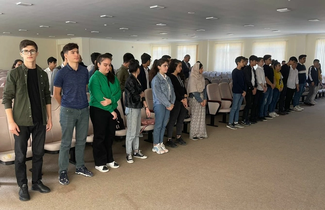 “Şuşa sən azadsan” devizi altında “Xəmsə” Milli İntellektual oyunu üzrə rayon birinciliyi keçirildi — FOTOLAR “Şuşa sən azadsan” devizi altında “Xəmsə” Milli İntellektual oyunu üzrə rayon birinciliyi keçirildi — FOTOLAR