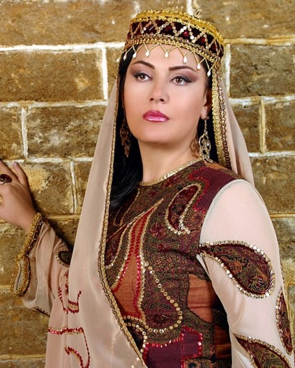 Ailəsinə görə sənətini atdı, həyat yoldaşı və qardaşı şəhid oldu – Sevdiyi adamla son dəfə vidalaşmağa kimlər icazə vermədi?