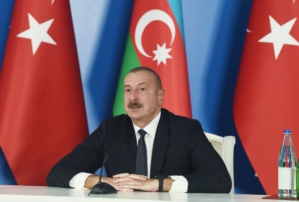 Azərbaycan və Türkiyə prezidentləri Cəbrayıl şəhərində mətbuata birgə bəyanatlarla çıxış ediblər — YENİLƏNİB (VİDEO/FOTO) Azərbaycan və Türkiyə prezidentləri Cəbrayıl şəhərində mətbuata birgə bəyanatlarla çıxış ediblər — YENİLƏNİB (VİDEO/FOTO)