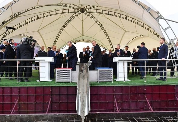 İlham Əliyev və Rəcəb Tayyib Ərdoğan Cəbrayılda ağac əkiblər — YENİLƏNİB (FOTO)