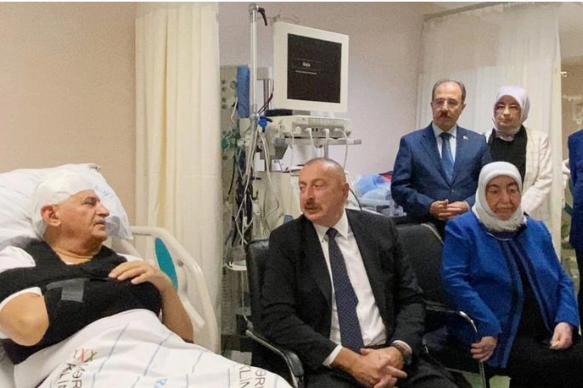 Prezident qəza keçirən Binəli Yıldırım və Şamil Ayrıma baş çəkdi — FOTOLAR