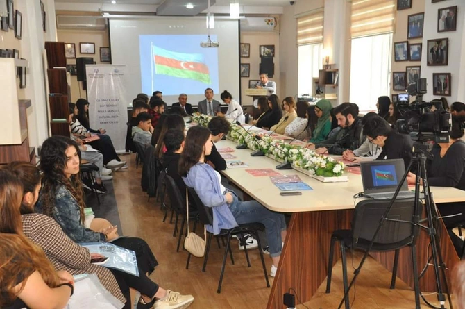 Azərbaycan Dillər Universitetində mənəvi dəyərlərlə bağlı tədbir keçirildi Azərbaycan Dillər Universitetində mənəvi dəyərlərlə bağlı tədbir keçirildi