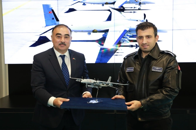 Türkiyə, Azərbaycan və Pakistan AKINCI operatorları məzun olub — FOTOLAR Türkiyə, Azərbaycan və Pakistan AKINCI operatorları məzun olub — FOTOLAR