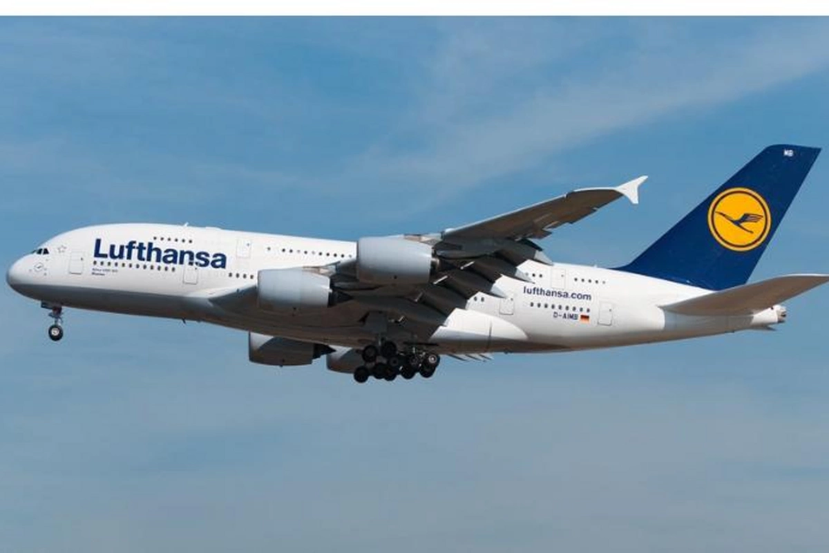 Lufthansa Yaxın Şərqə uçuşları 7 martadək ləğv etdi