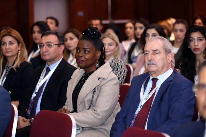 Orqan və toxuma transplantasiyasında beyin ölümü diaqnozu ilə bağlı beynəlxalq elmi konfrans keçirildi — FOTOLAR