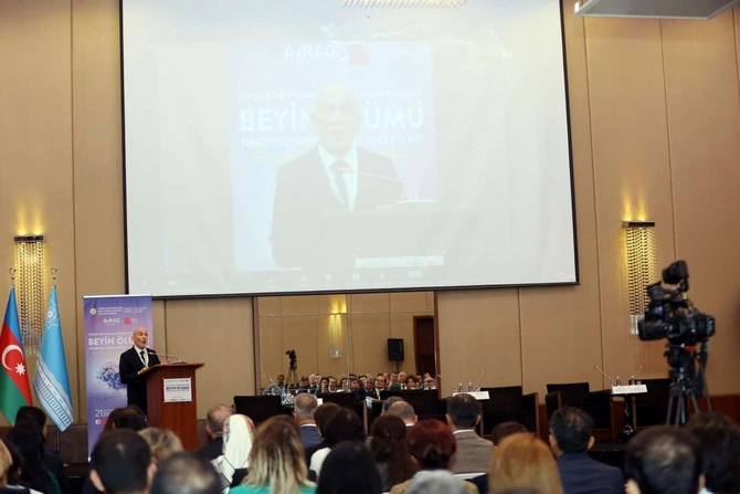 Orqan və toxuma transplantasiyasında beyin ölümü diaqnozu ilə bağlı beynəlxalq elmi konfrans keçirildi — FOTOLAR