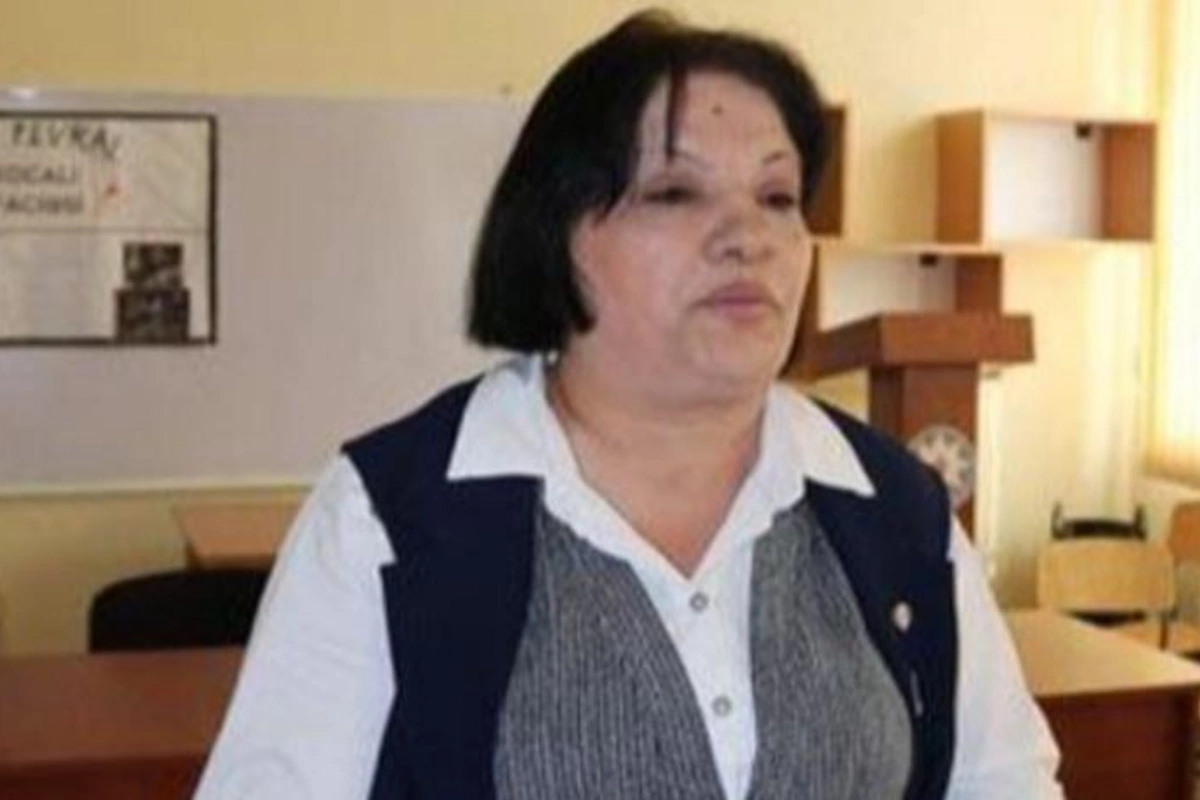 İşdən azad olunmuş məktəb direktoruna başqa vəzifə verilməyib — RƏSMİ