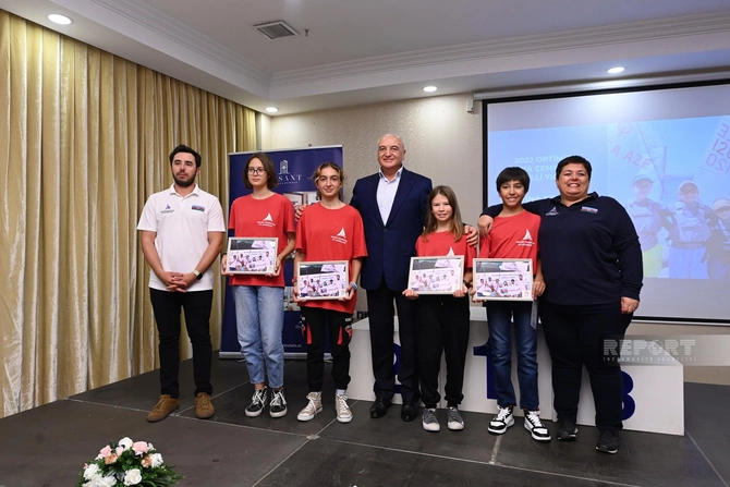 Azərbaycan Yelkən Federasiyası qalib idmançıları mükafatlandırdı — FOTOLAR Azərbaycan Yelkən Federasiyası qalib idmançıları mükafatlandırdı — FOTOLAR
