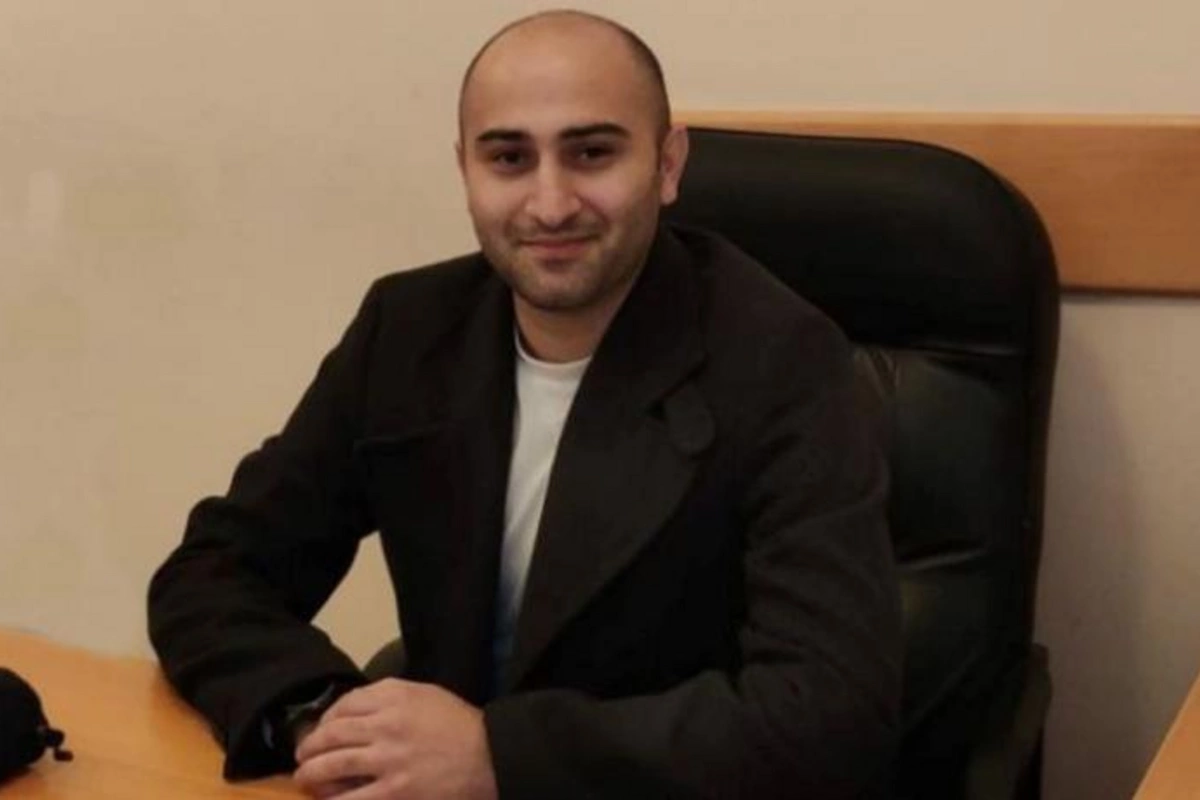 Səxavət Məmmədovun oğlu: “Anam atama görə iki dəfə intihara cəhd elədi”