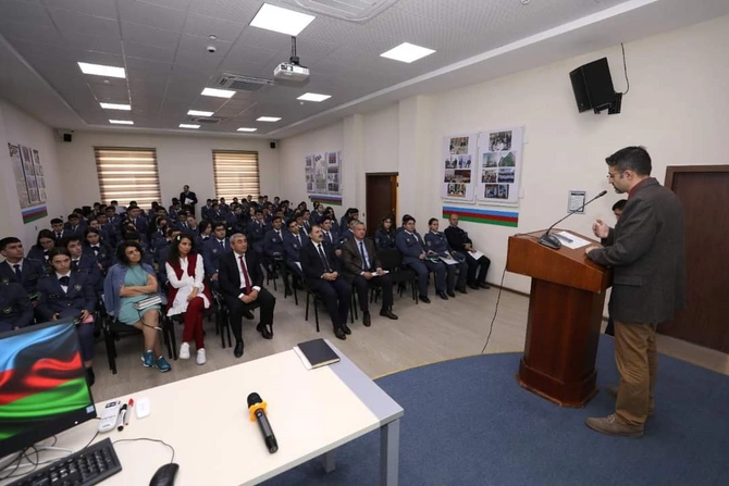 Gömrük Akademiyasında tədbir keçirilib — FOTOLAR Gömrük Akademiyasında tədbir keçirilib — FOTOLAR