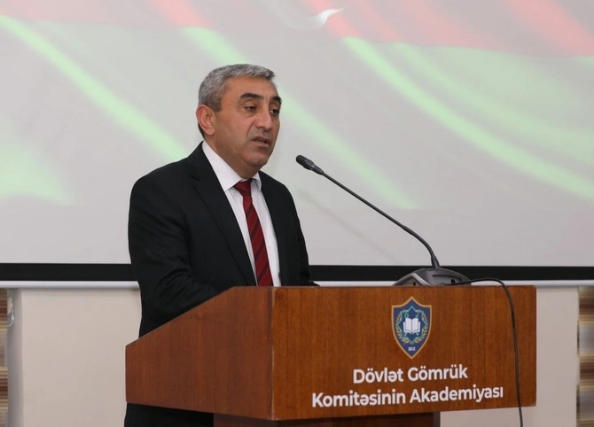 Gömrük Akademiyasında tədbir keçirilib — FOTOLAR Gömrük Akademiyasında tədbir keçirilib — FOTOLAR
