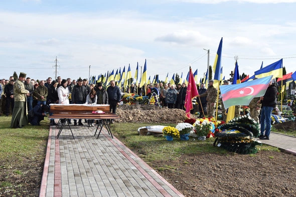 Ukraynada daha bir azərbaycanlı hərbçi həlak olub — FOTO