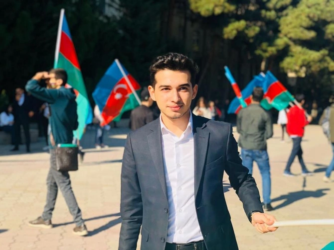 AY Partiya siyasi səhnədən silinir? — Kütləvi istefa və maliyyə problemləri ilə bağlı FAKTLAR AY Partiya siyasi səhnədən silinir? — Kütləvi istefa və maliyyə problemləri ilə bağlı FAKTLAR