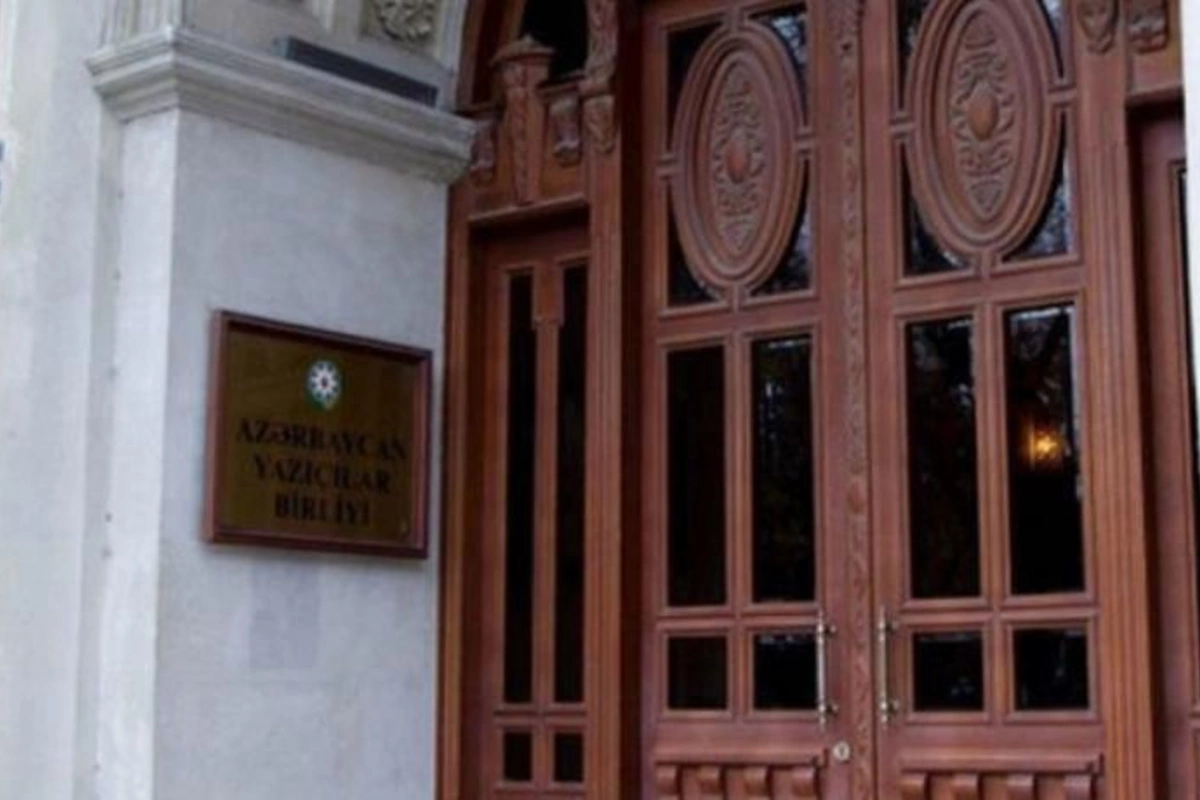 Bu gün Yazıçılar Birliyinə yeni sədr SEÇİLƏCƏK