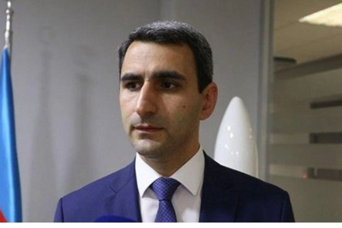 Prezidentin sədr təyin etdiyi Rövşən Rüstəmov kimdir? — DOSYE