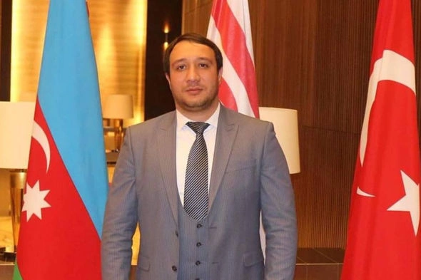 Baş redaktor: “Jurnalisti qaralamaq düşüncəsi Rəşad Məcidə başucalığı gətirə bilməz”