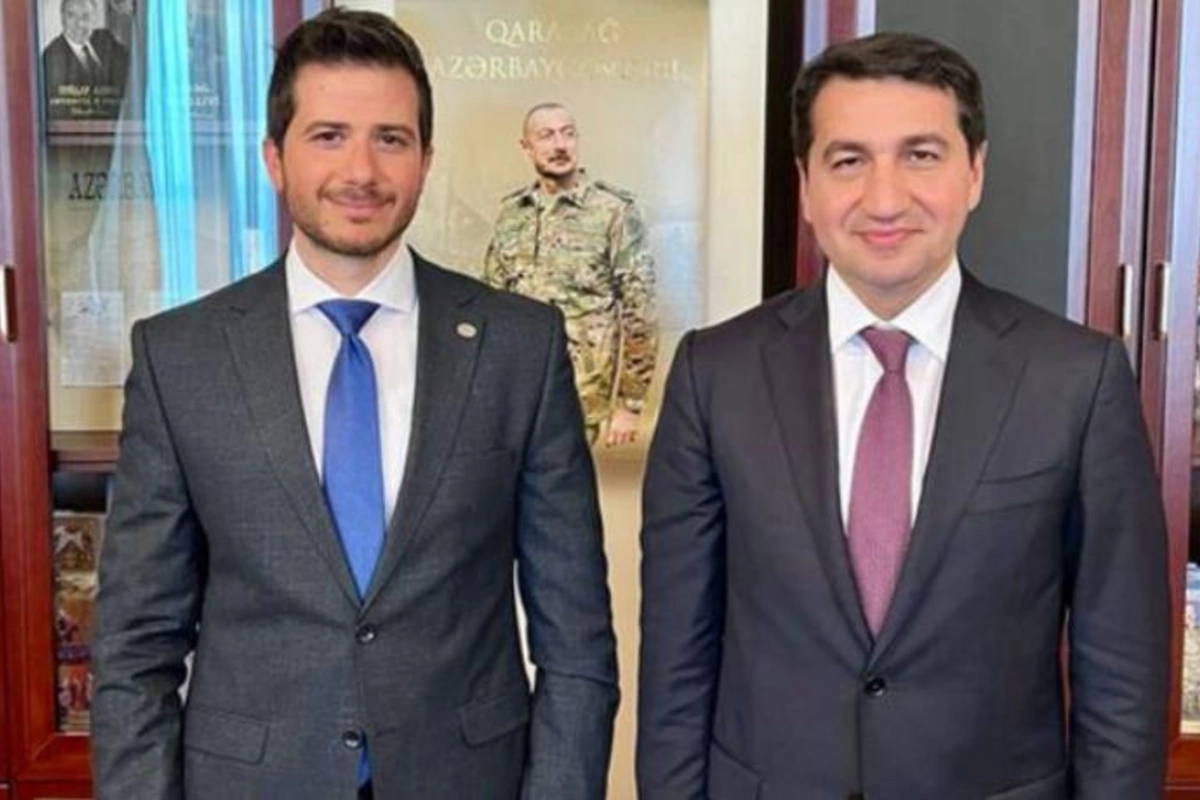 Hikmət Hacıyev İsrail səfiri ilə görüşdü — FOTO
