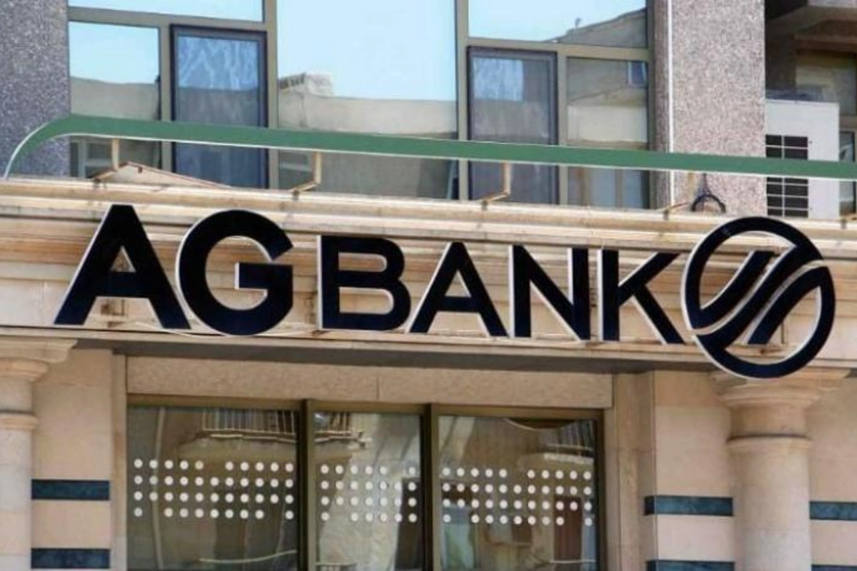“Azəriqazbank” rəhbərinin müşavirinə dələduzluq edənlərə hökm oxundu