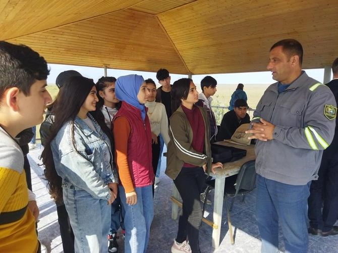 Salyanda “Təbiət Gənclərin gözü ilə” devizi altında səyahət təşkil edilib — FOTOLAR