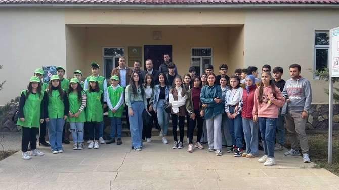 Salyanda “Təbiət Gənclərin gözü ilə” devizi altında səyahət təşkil edilib — FOTOLAR