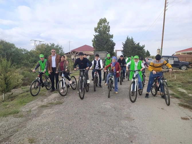 Salyanda “Təbiət Gənclərin gözü ilə” devizi altında səyahət təşkil edilib — FOTOLAR
