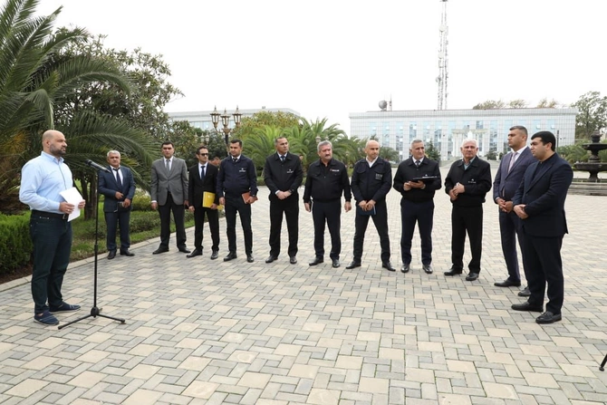 Sahibkarlıq subyektləri ilə növbəti görüş keçirilib — FOTOLAR