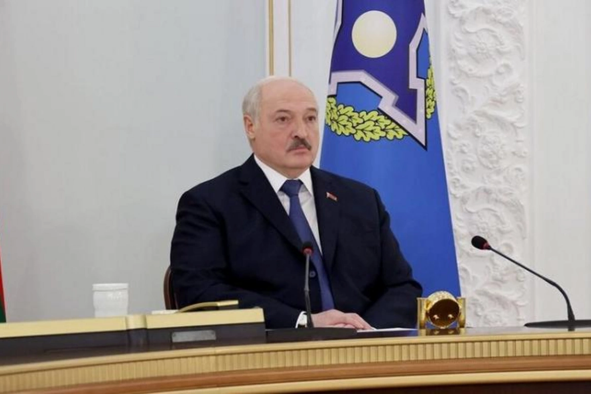 Lukaşenko Paşinyanı tənqid edib: Bu gün qərar verməsəniz, daha pis olacaq