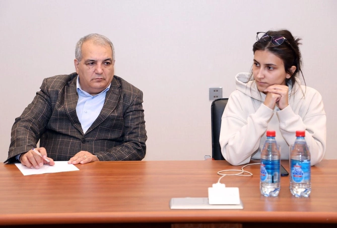 “Açıq qapı” aksiyasında payız-qış mövsümünə hazırlıqdan danışıldı — FOTO/VİDEO “Açıq qapı” aksiyasında payız-qış mövsümünə hazırlıqdan danışıldı — FOTO/VİDEO