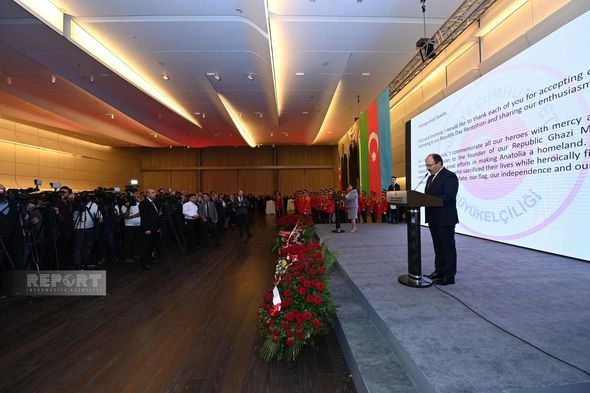Bakıda Türkiyənin Cümhuriyyət bayramı qeyd olunub — FOTOLAR Bakıda Türkiyənin Cümhuriyyət bayramı qeyd olunub — FOTOLAR
