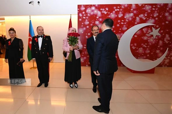 Bakıda Türkiyənin Cümhuriyyət bayramı qeyd olunub — FOTOLAR Bakıda Türkiyənin Cümhuriyyət bayramı qeyd olunub — FOTOLAR
