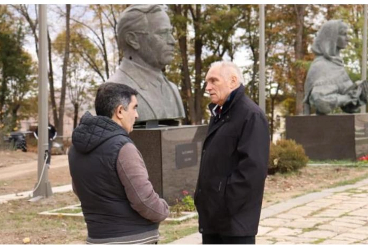 Soyqırım və Kütləvi Qırğınların Qarşısının Alınması üzrə Beynəlxalq Fondun sədri Şuşaya gəldi