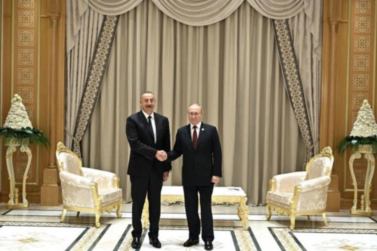 İlham Əliyevin Vladimir Putinlə ikitərəfli görüşü keçirilib —VİDEO (YENİLƏNİB)