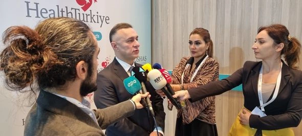 Ərdoğan azərbaycanlı naziri TƏLTİF ETDİ — FOTOLAR Ərdoğan azərbaycanlı naziri TƏLTİF ETDİ — FOTOLAR