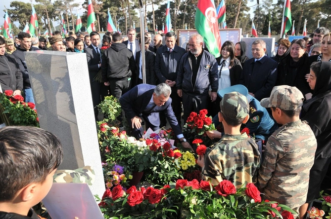 Abşeronda şəhidlərimizin anım günləri keçirilib — FOTOLAR