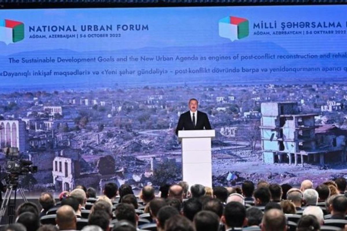 İlham Əliyev Milli Şəhərsalma Forumunda çıxış edib — YENİLƏNİB (VİDEO/FOTO)