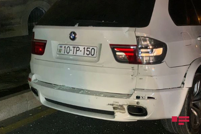Bakıda 6 avtomobil toqquşub, xəsarət alanlar var — FOTO/VİDEO Bakıda 6 avtomobil toqquşub, xəsarət alanlar var — FOTO/VİDEO
