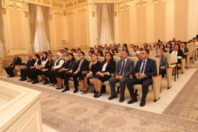 Abşeronda Beynəlxalq Müəllimlər Günü qeyd edilib — FOTO