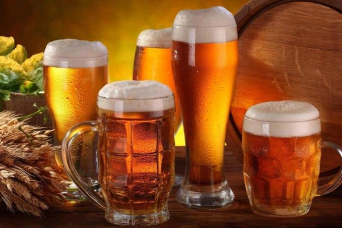 İsti havalarda alkoqollu içkilərin hansı ZƏRƏRLƏRİ VAR?