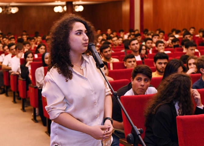“Azərişıq” ASC-nin nümayəndə heyəti ADNSU-da olub — FOTO